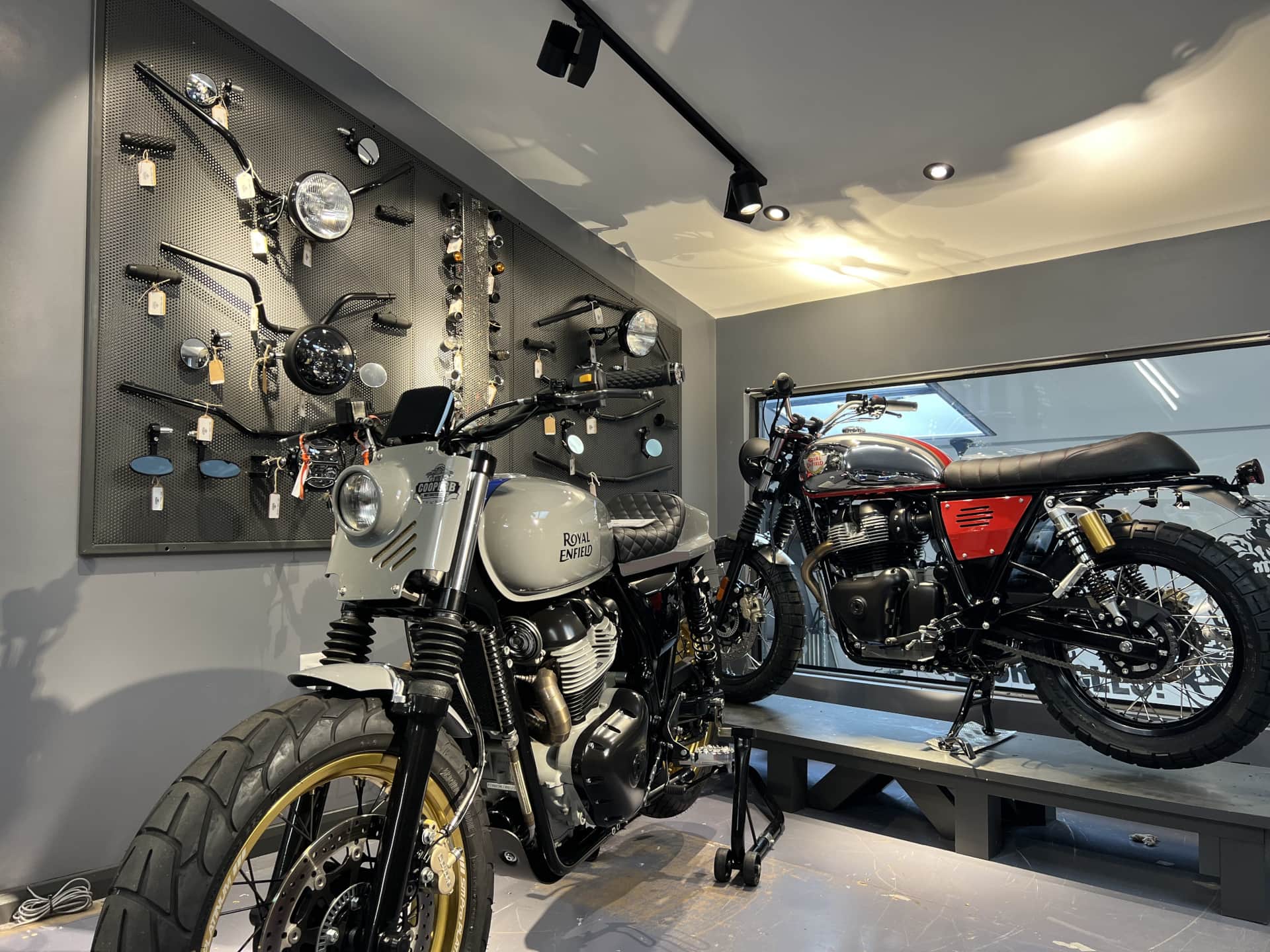 Home Page Slider 4 - COOPERB MOTORCYCLES 