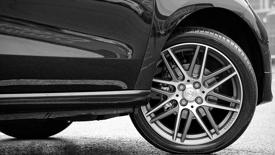 Setting the Tyre Pressure