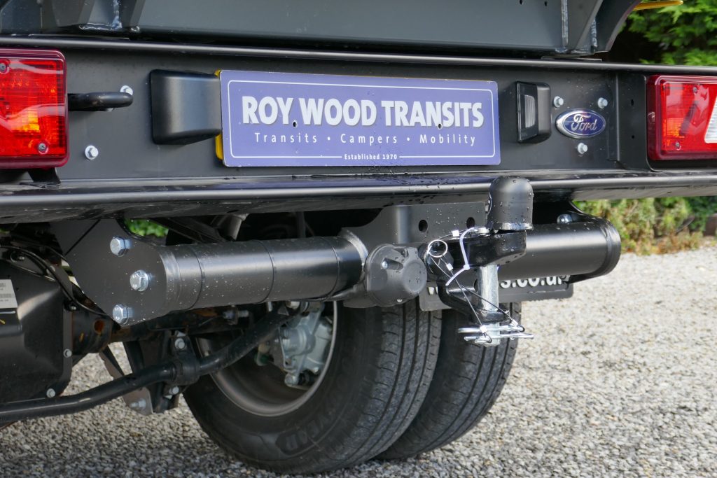 Ford Transit 350 Tipper Tow Bar With Ball And Pin, 3500kg Certified - Roy Wood Transits
