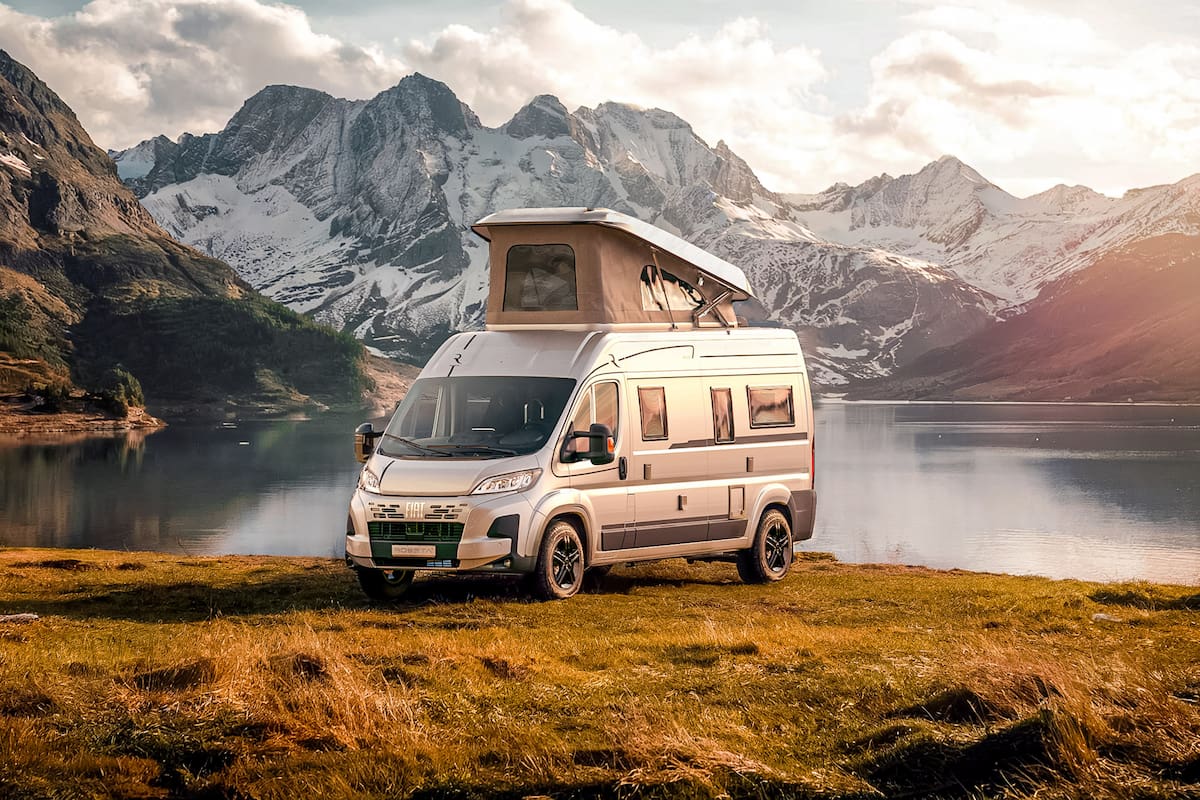 Robeta Kronos Exterior Shot (1) - Cara Motorhomes