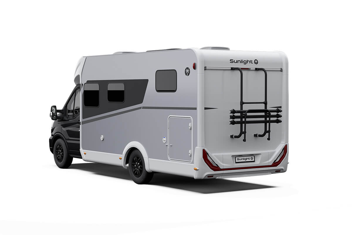 Sl T670s Ext Ford Bj24 Adv Adv Black Adventure Ext Cam7 Hinten L - Cara Motorhomes