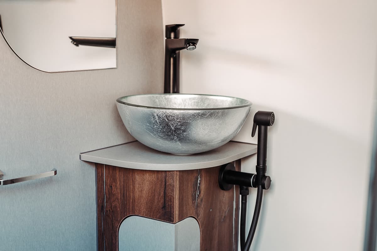 Type 1 Bathroom (1) - Cara Motorhomes