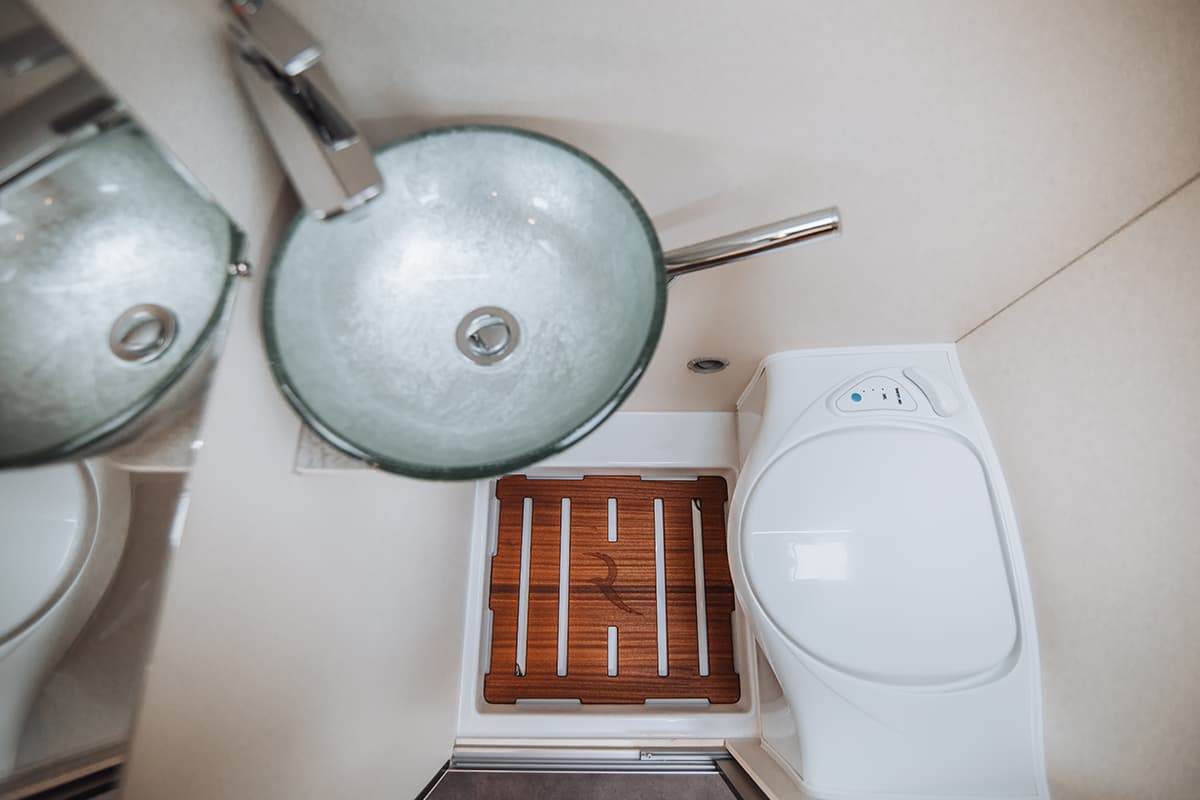 Type 3 Bathroom (1) - Cara Motorhomes