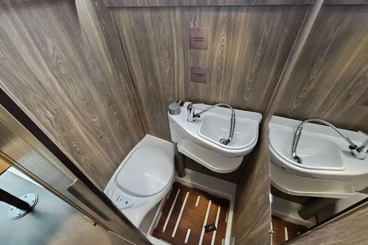 Type 4 Bathroom Rotating Sink (1) - Cara Motorhomes