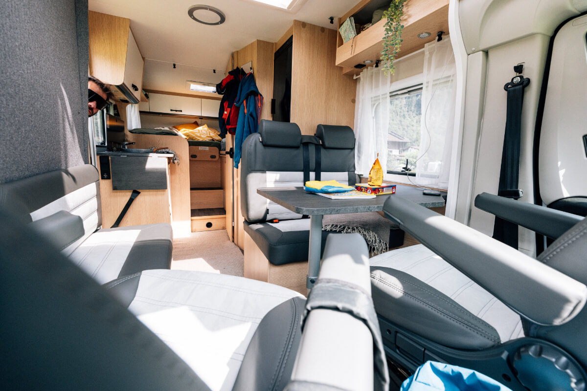 V67s 2025 (109) - Cara Motorhomes