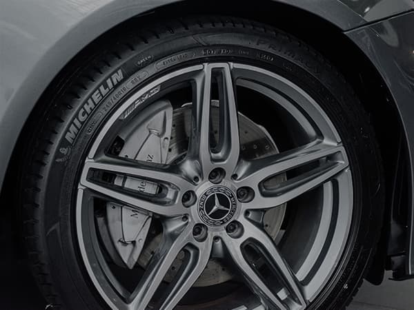 Signpost Brakes (1) - Melbury Motor Company