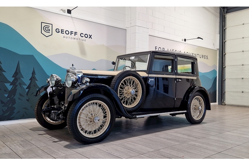 Classic Car 1 - Company Name Ltd