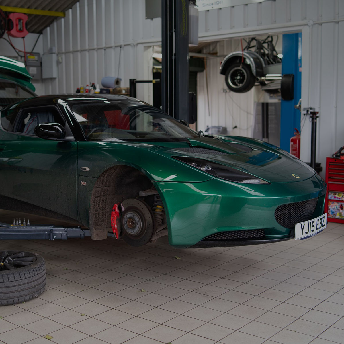 Lotus<br>Wheel Alignment