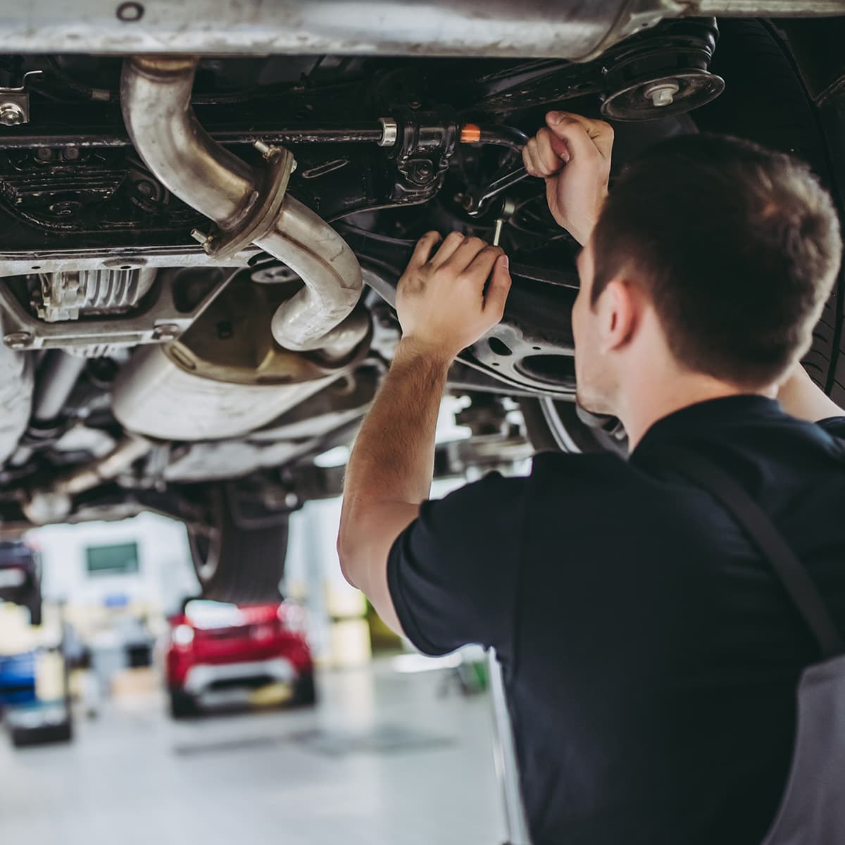 Qualified MOT Tester and Vehicle Technician