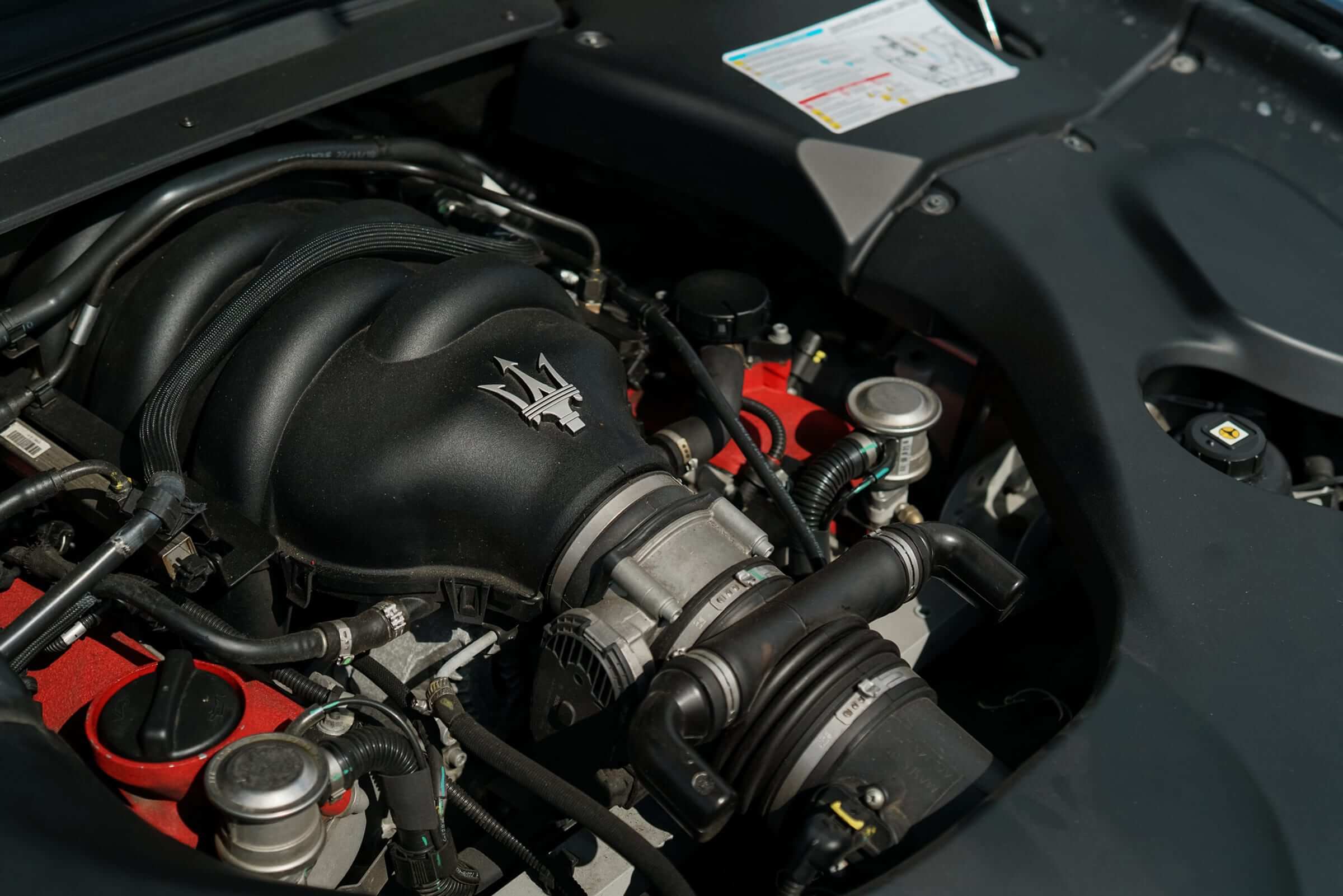 Bell Sport Classic Maserati Gran Turismo Final Image 20 - Bell Sport & Classic