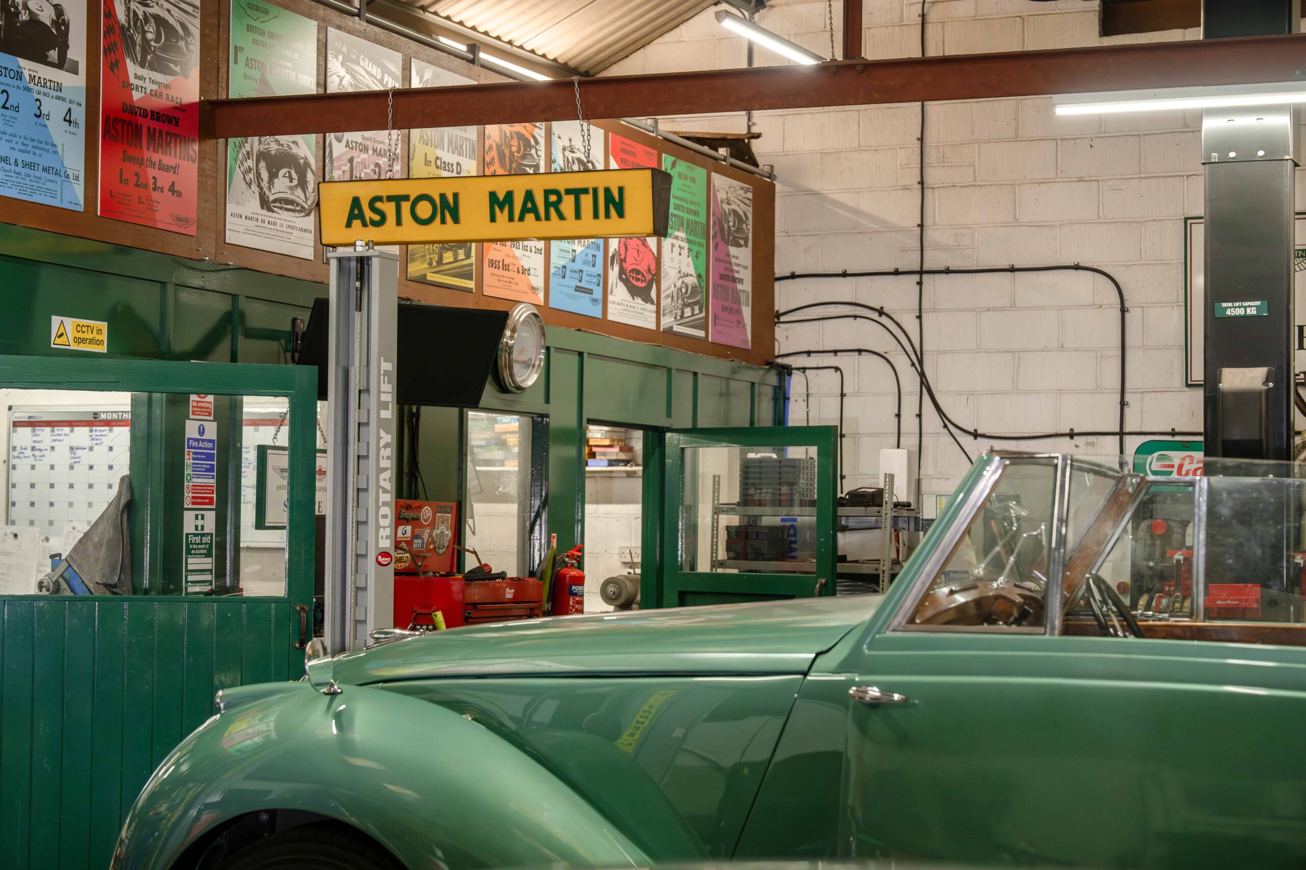 Aston Martin Service Dorset 12 - Aston Service Dorset Ltd