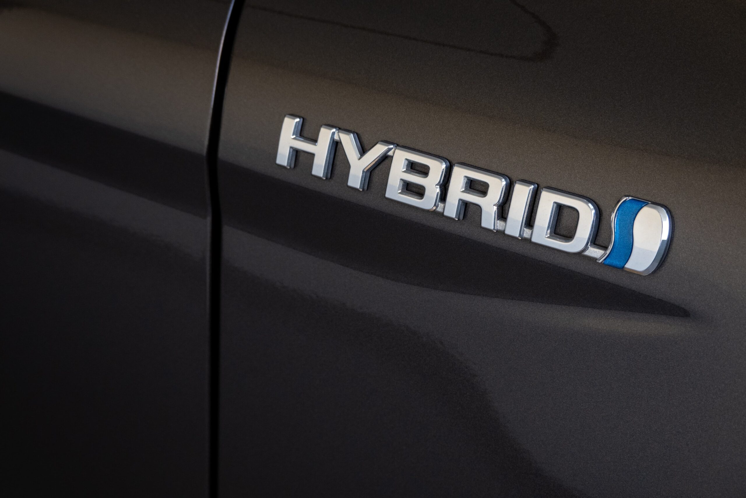 Hybrid Cars: What’s the Difference between MHEV vs PHEV vs Full Hybrid?