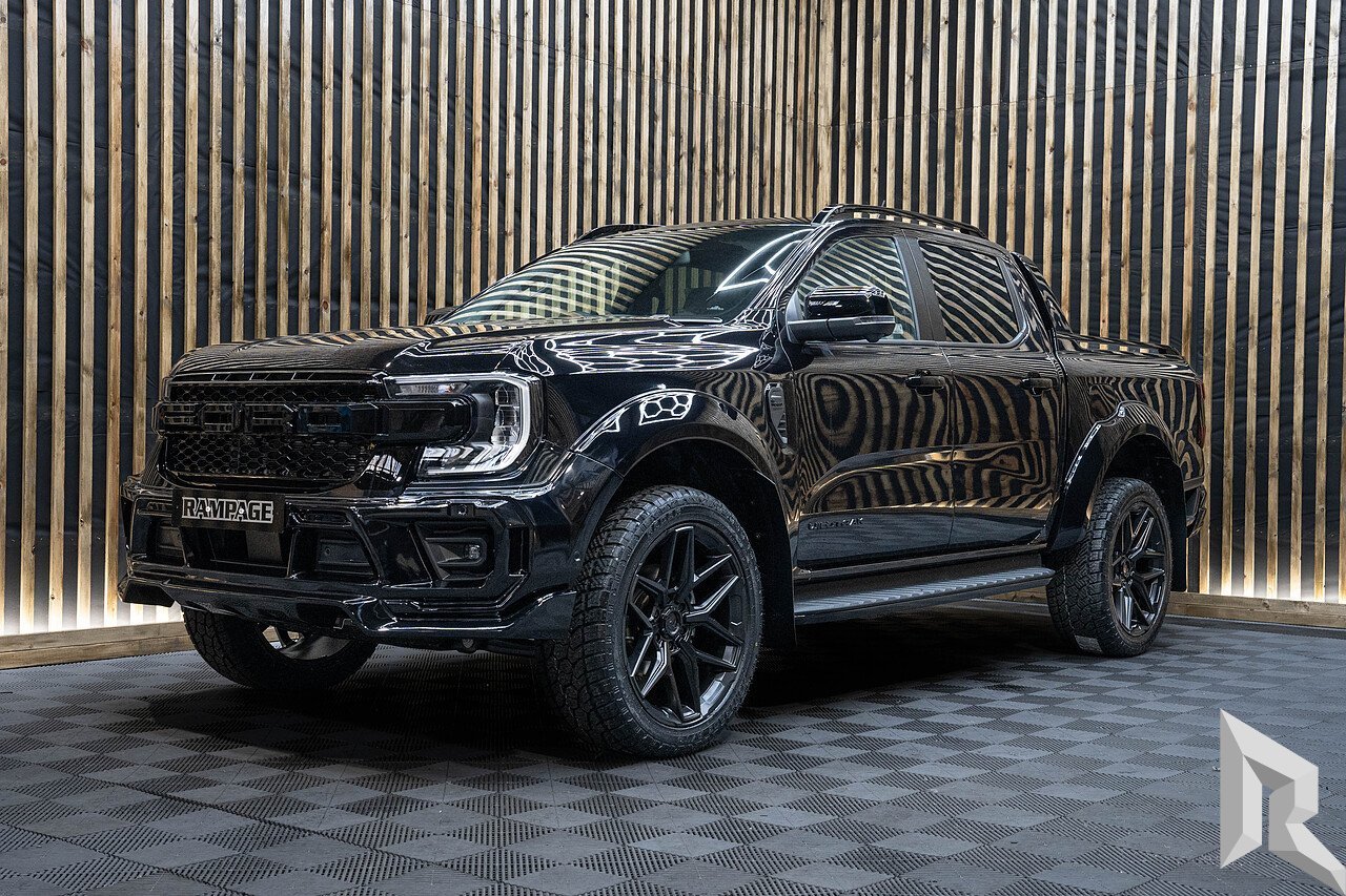 Black Ford Ranger Wildtrak - Rampage Vehicles