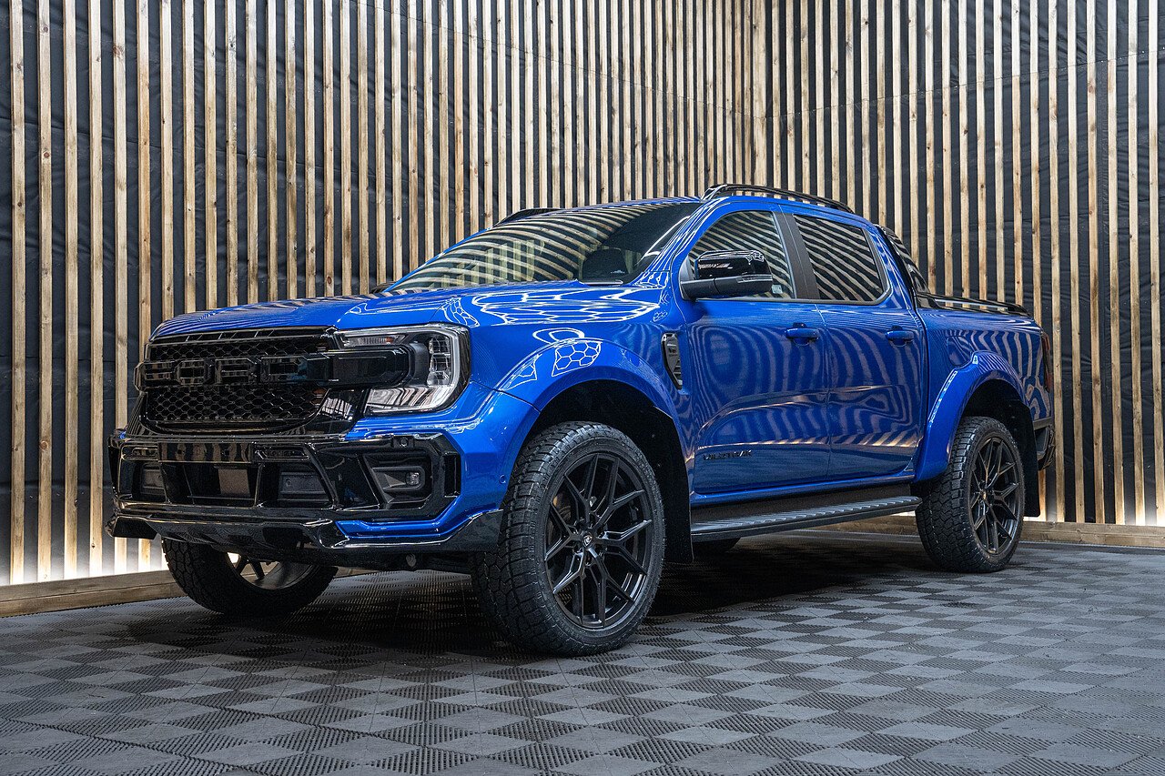 Blue Ford Ranger Wildtrak - Rampage Vehicles