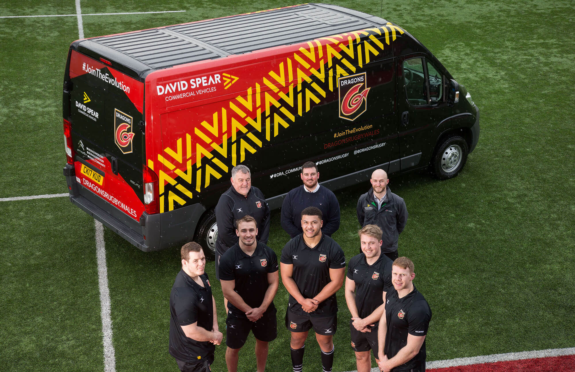 Leading LCV dealership renews its sponsorship deal with Dragons a decade after signing their first contract with the team