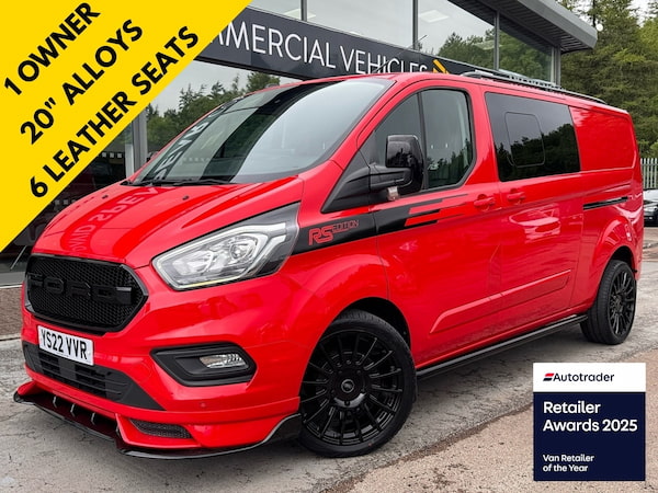 Van of the Month – Ford Transit Custom 130PS 320 Limited L2 LWB 6-Seat Kombi Crew