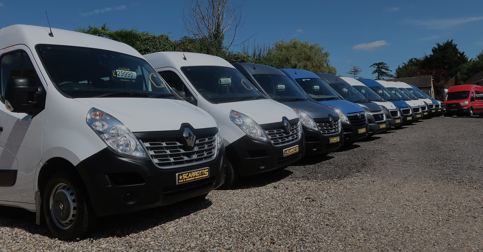 Scarrotts Commercials Home Page Hero (1) - Scarrotts Van & Minibus
