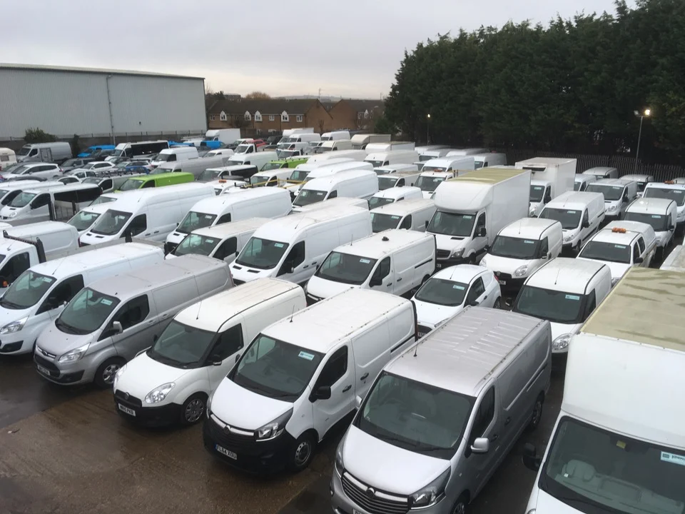 Mid-Year Van Market Check: Is Now a Smart Time to Buy or Sell a Van?