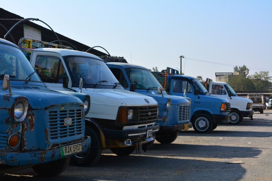 Navigating the 2025 UK Van Market: Trends and Insights