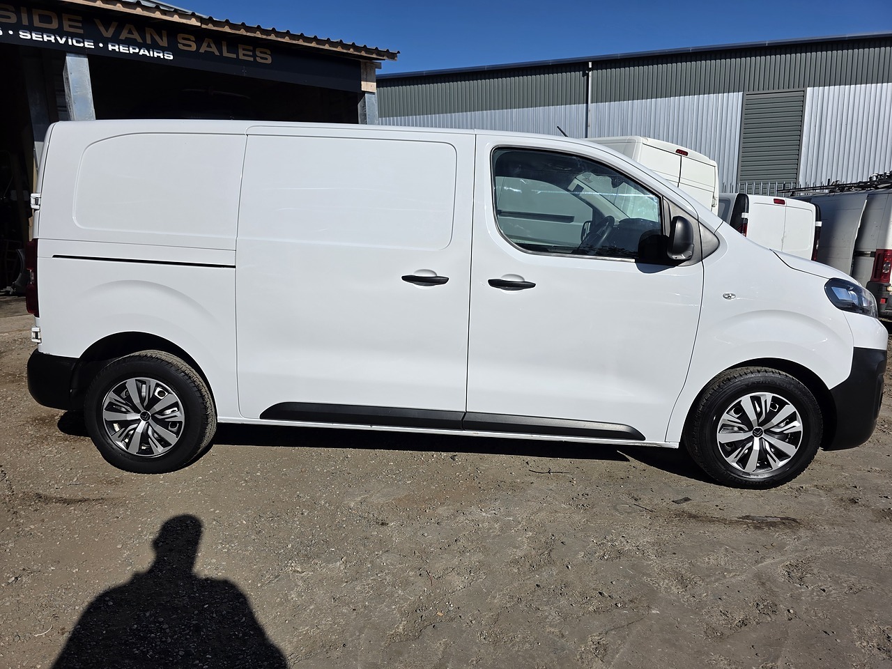 Vivaro vs Dispatch