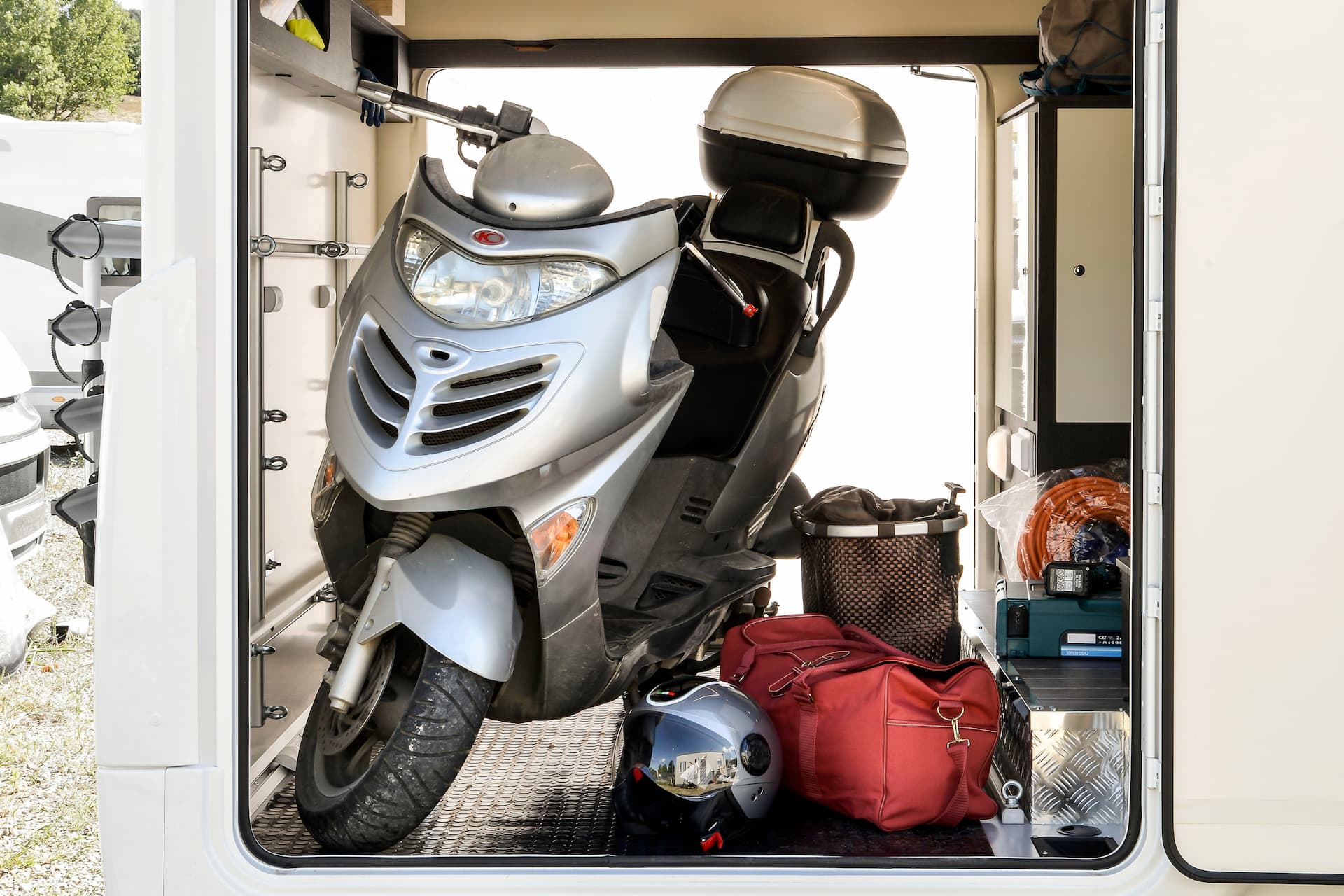 Zefiro Sport Storage Landscape - Tottington Motor Company