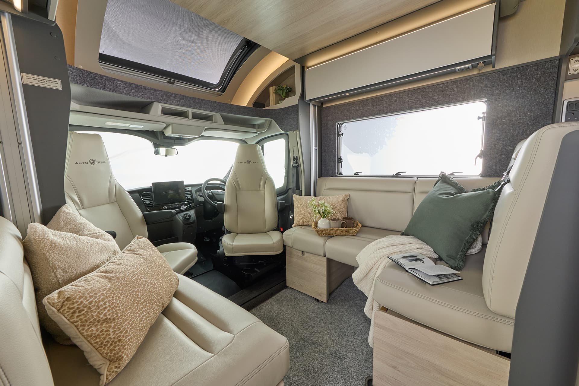 F70 Seating 1 (1) - Tottington Motor Company