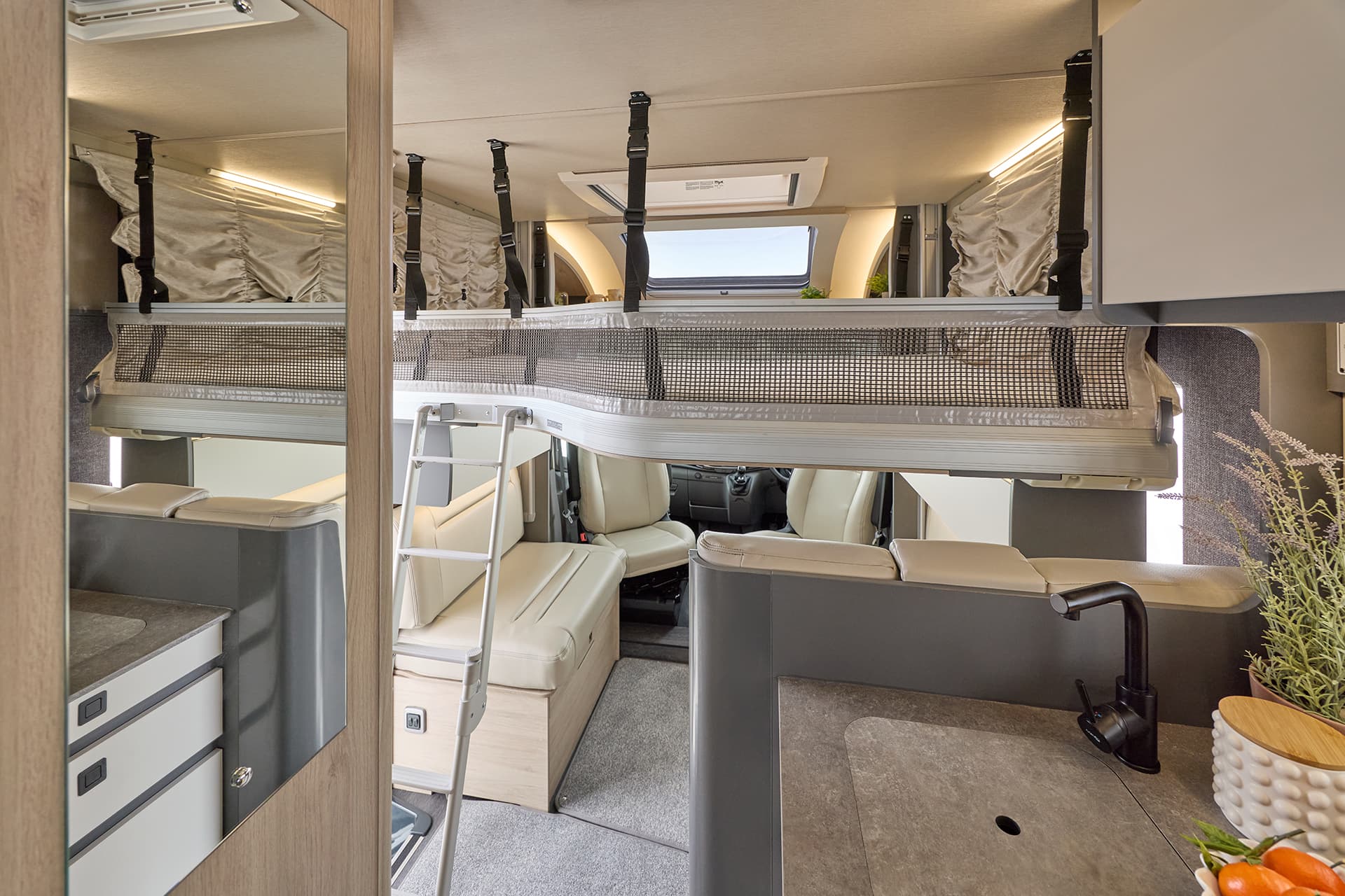 F72 Drop Down Bed (1) - Tottington Motor Company