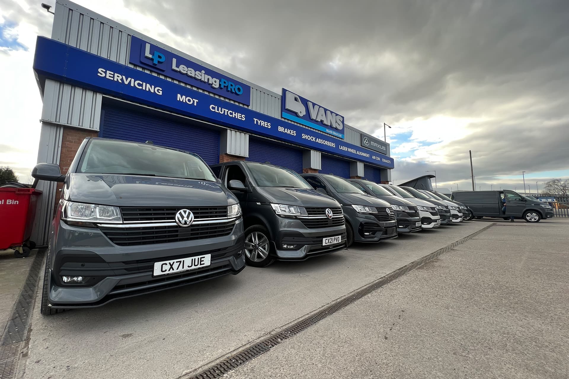 Vans North West Hero Or Body Customer Image 6 (1) - Vans North West Ltd