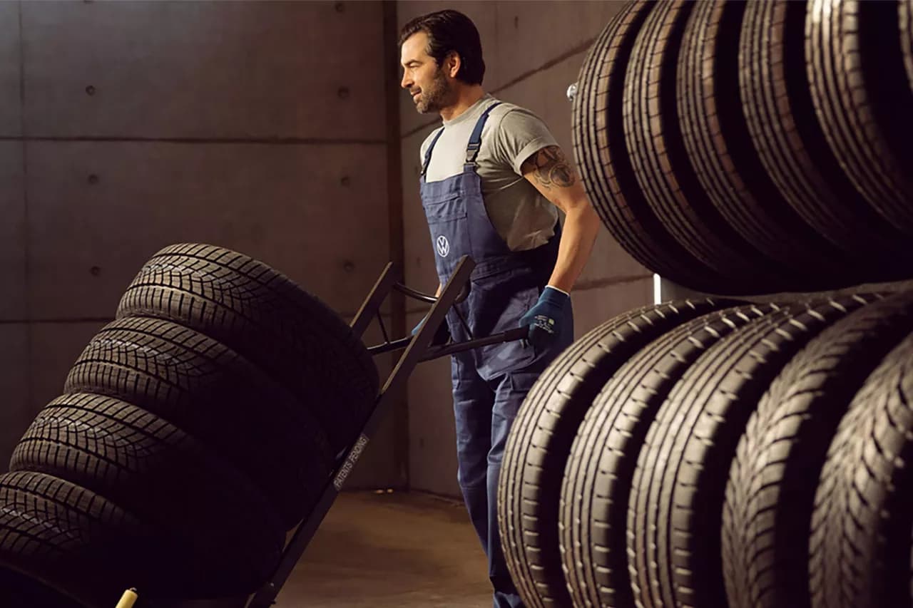 Service Service Options Tyres Fixed Pricing 3x2 2500x1667 1 - SMV Commercials