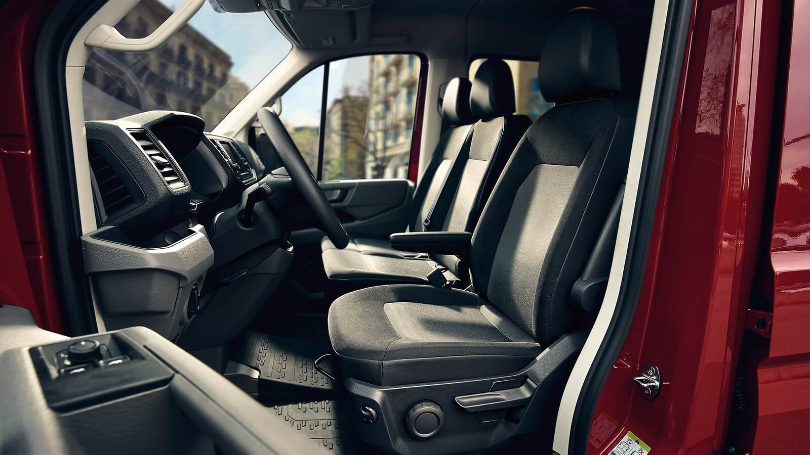 Man Van Highlights Bestuhlung 16x9 Width 1600 Height 900 - SMV Commercials