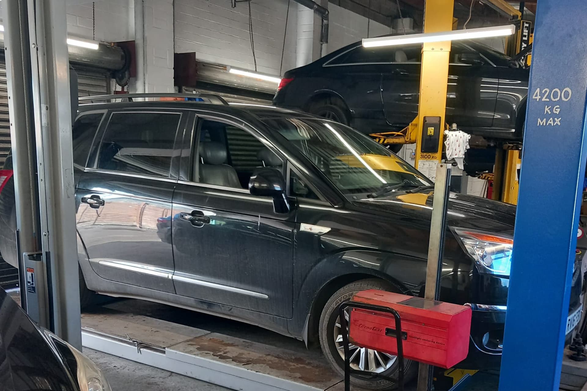 Clarion Workshop Bays 1 (1) - Clarion Cars