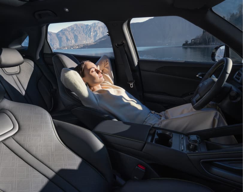 Byd Atto2 Interior 04 L - Chariots Specialist Cars