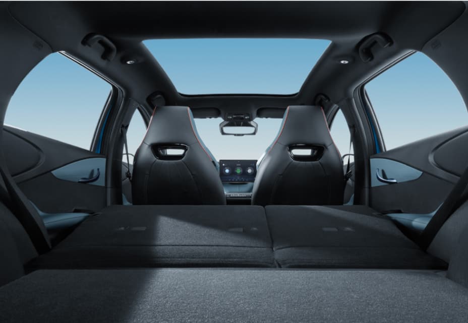 Dolphin Interior 09 L - Chariots Specialist Cars
