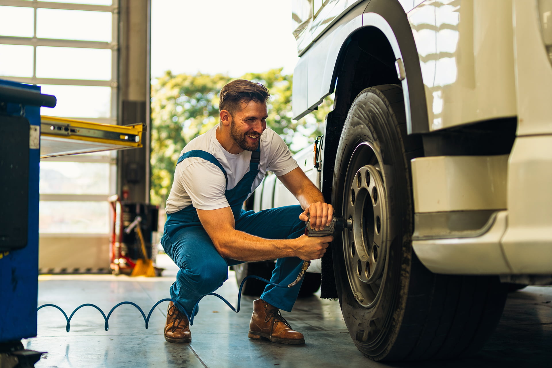 Haslam Hero Or Body Image 1 (1) - Haslam Commercials