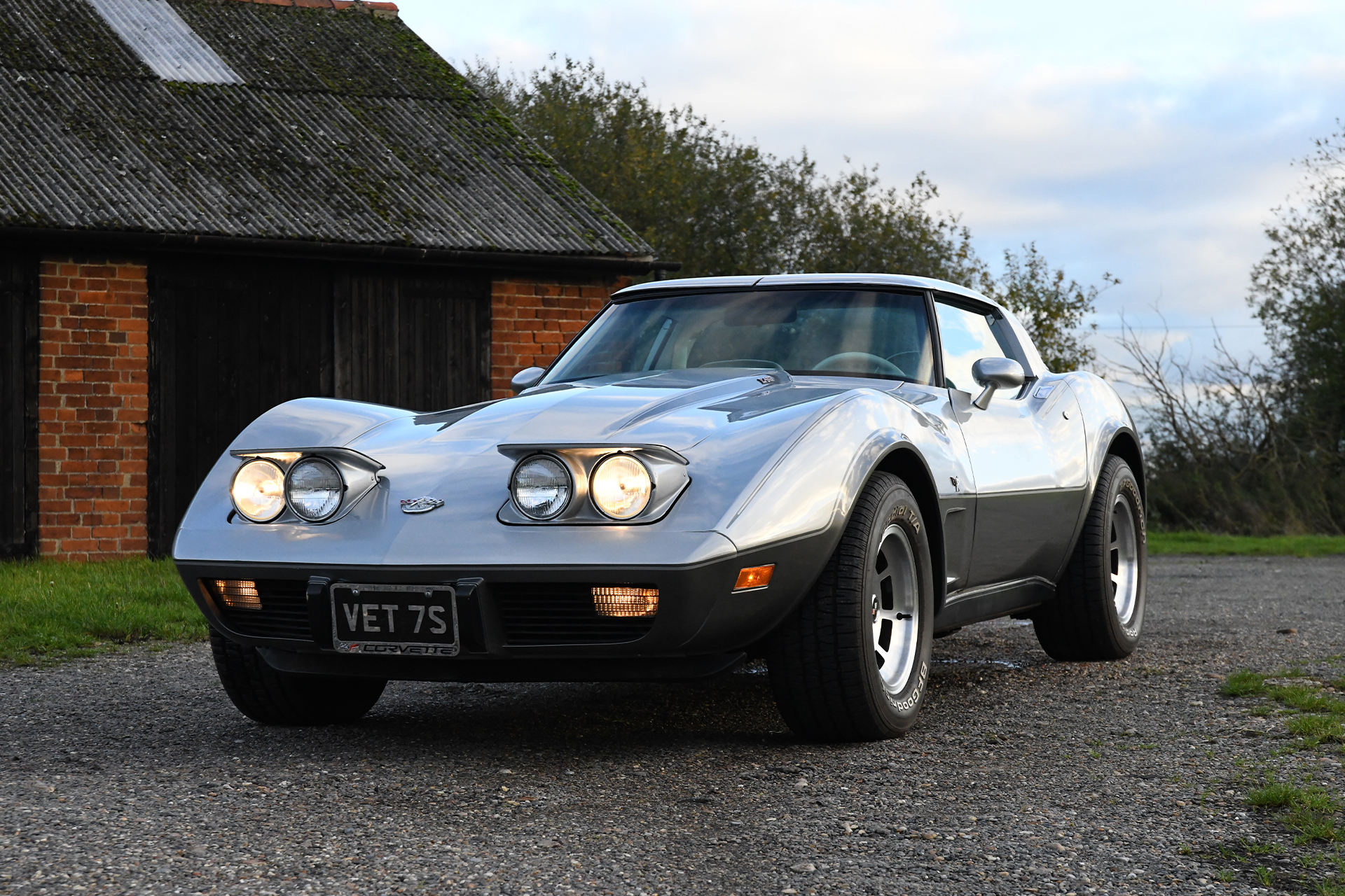 We Buy Cars Picture Next To Text - Fairmont Sports and Classics