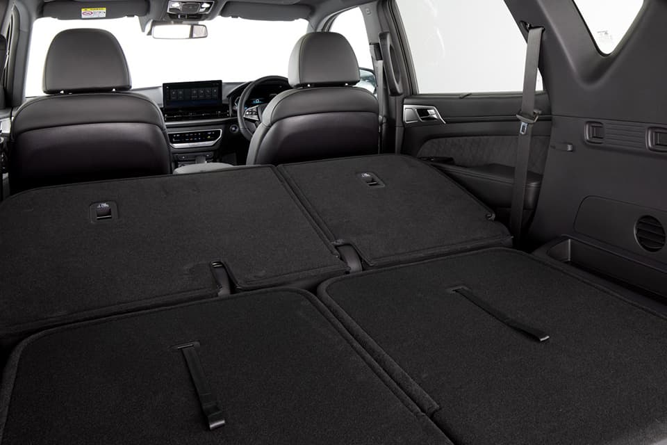 Rexton Model Page Body Image Space (1) - Lamb and Gardiner Ltd