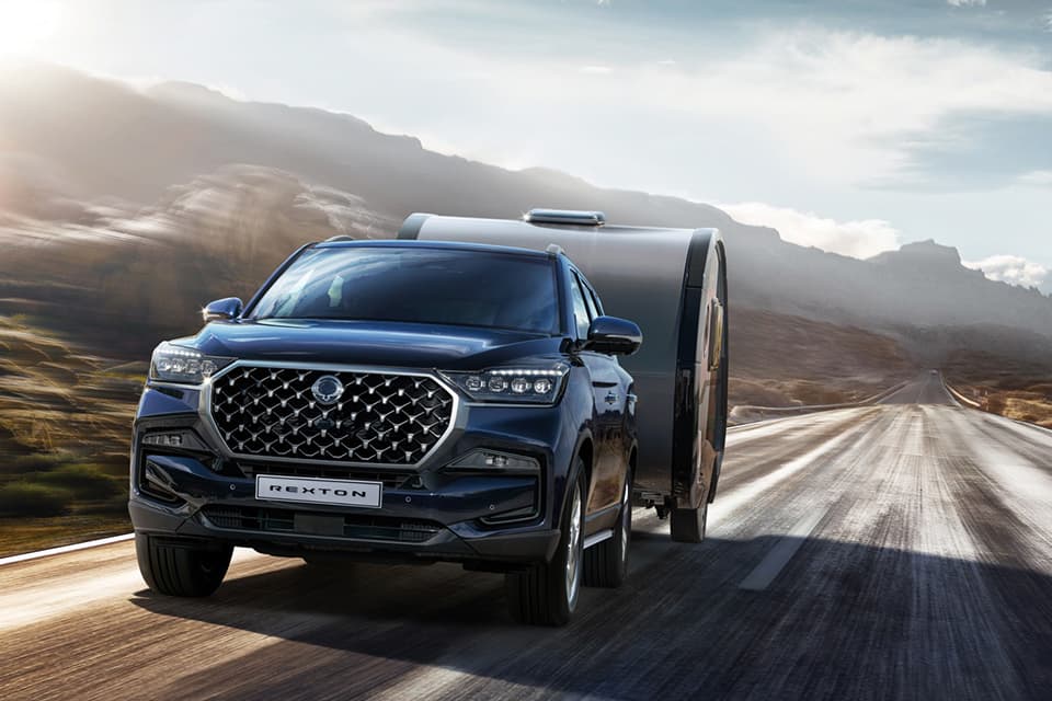 Rexton Model Page Body Image Towing (1) - Lamb and Gardiner Ltd