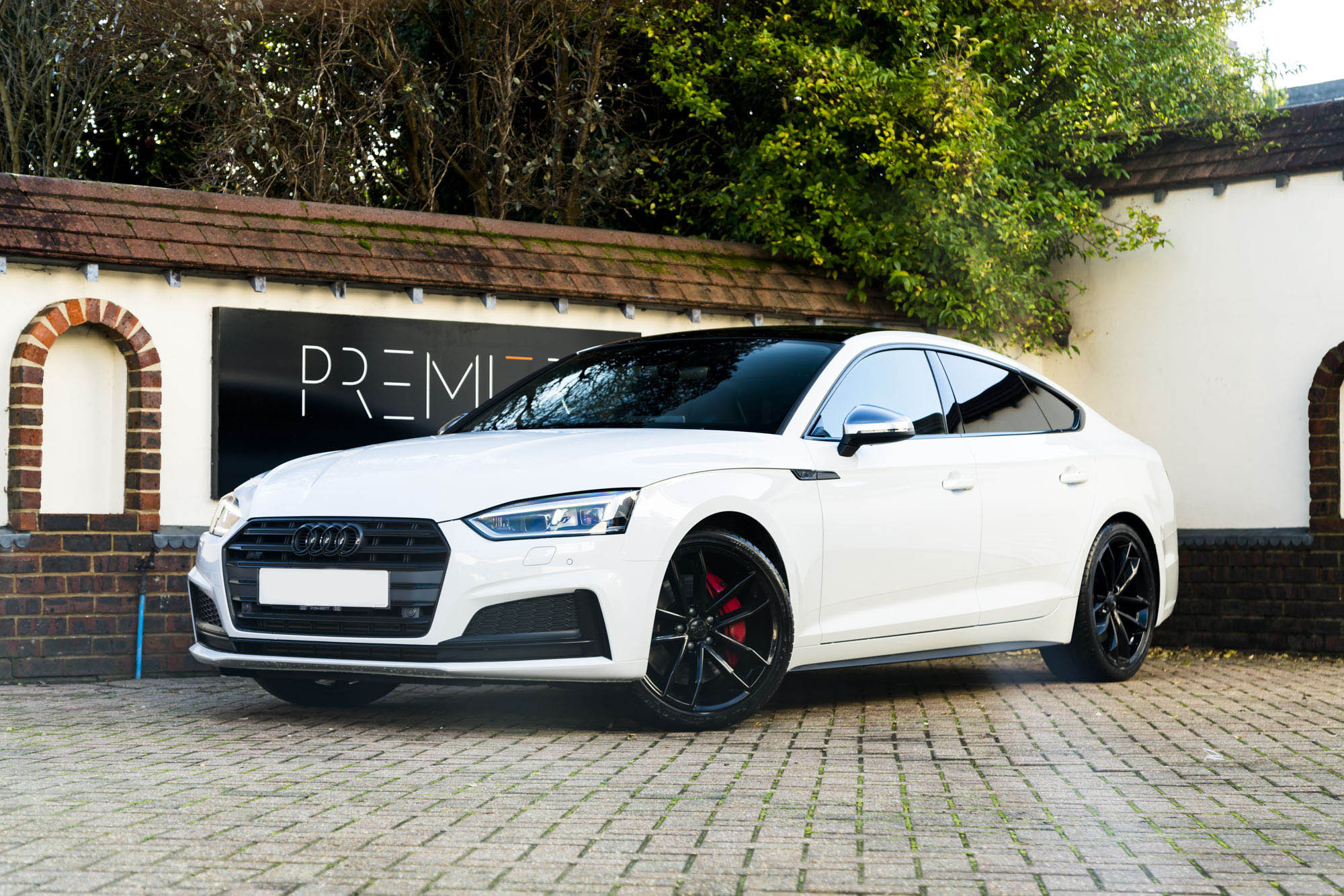 Luxury Cars For Sale - Premier Sports Solutions