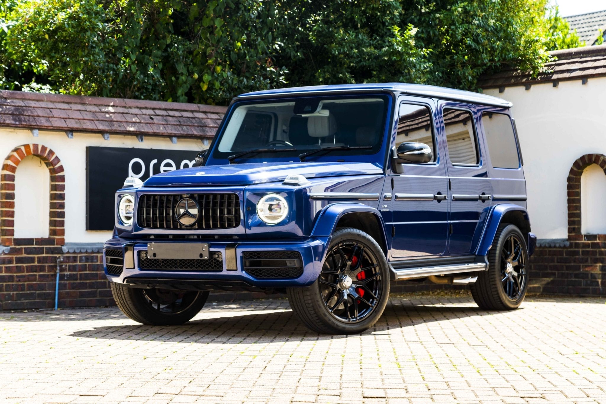 Luxury Finance Packages Exterior - Premier Sports Solutions