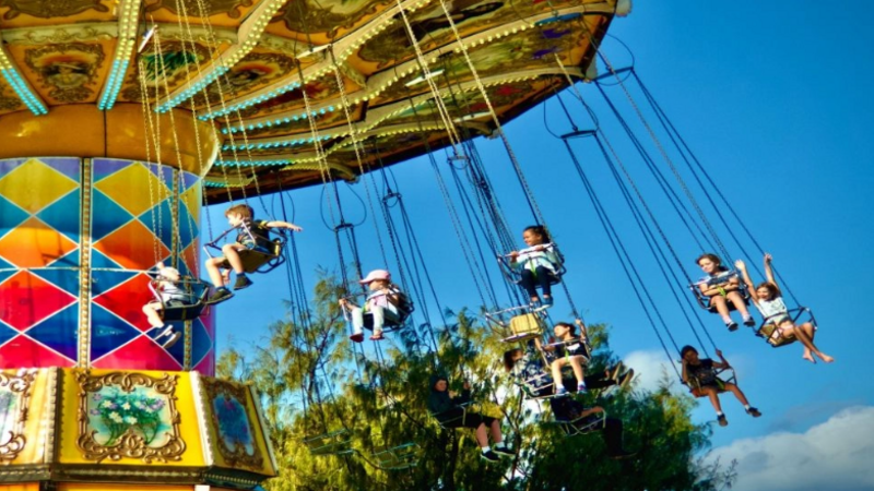 Family Friendly Theme Parks In England - Tamar Caravans & Motorhomes