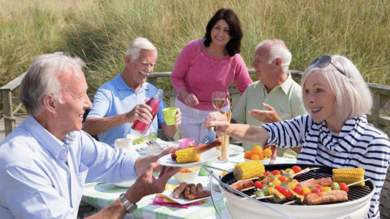Live The Alfresco Style On Holiday With A Portable Barbeque - Tamar Caravans & Motorhomes