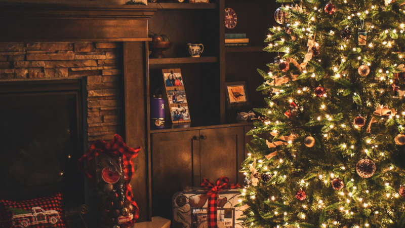 15 Christmas Gift Ideas For Caravan Owners - Tamar Caravans & Motorhomes