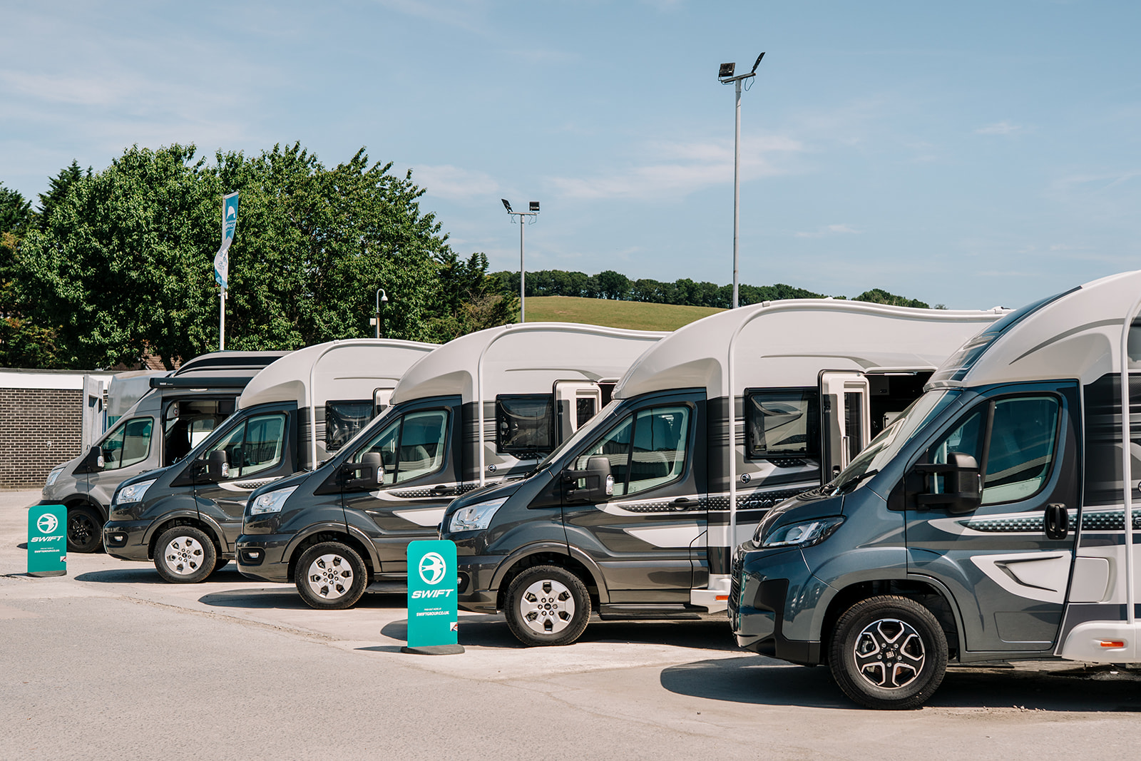 Tamar Motorhomes - Tamar Caravans & Motorhomes