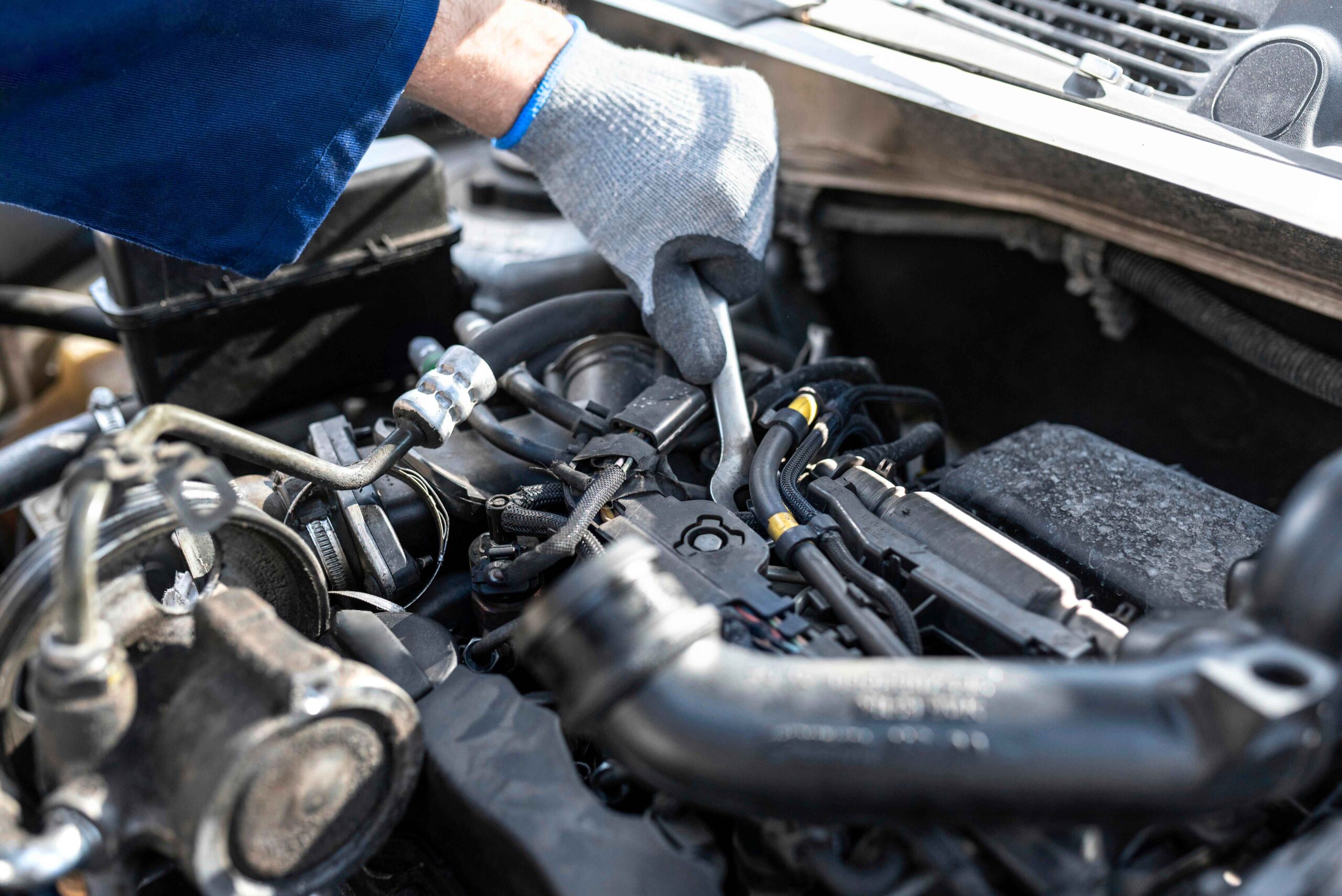 Understanding Van Engine Types: Diesel vs Petrol for Commercial Use