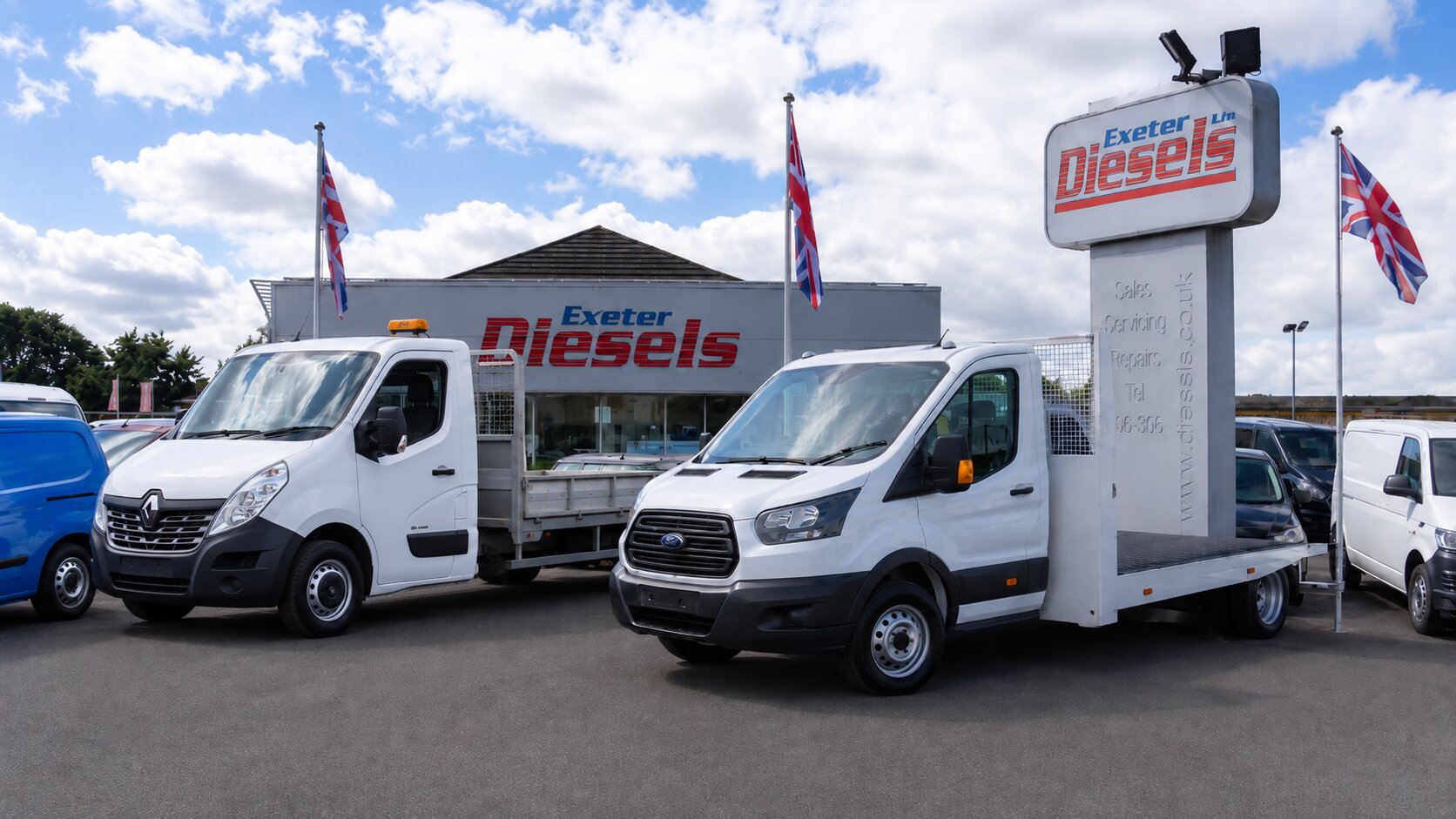 Low Loader Vans Explained: Uses, Sizes and What to Look For