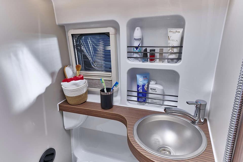 Westfalia Columbus 600 D Gallery 2 (1) - River Motorhomes
