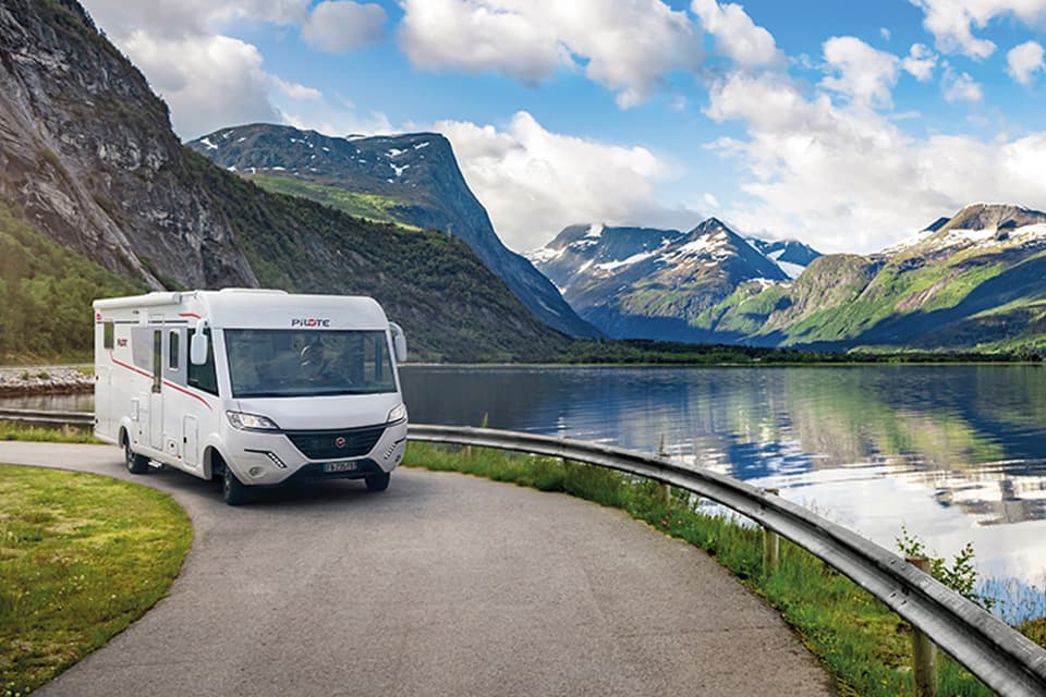 G690gj Video Placeholder (1) - River Motorhomes
