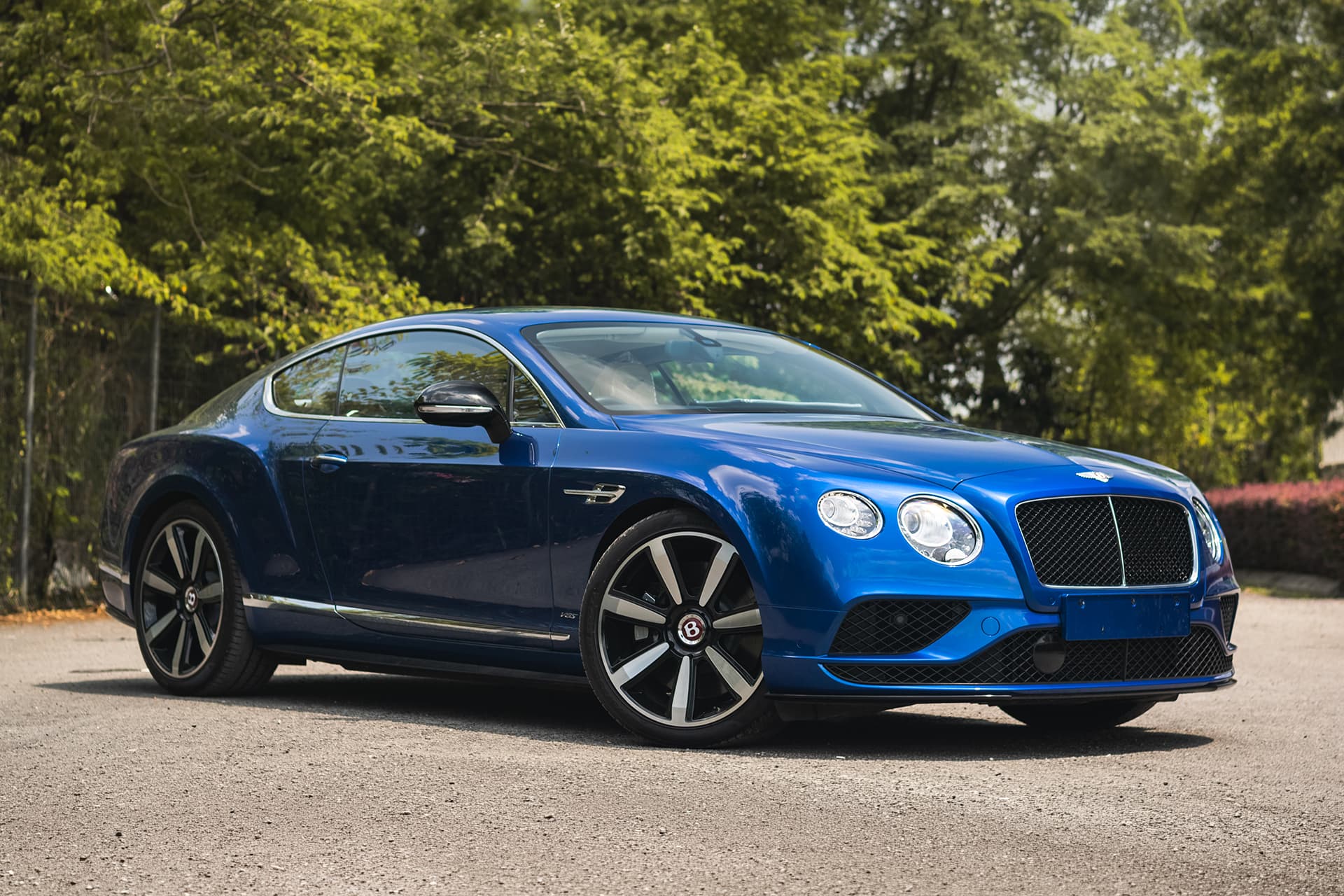 Prestige Cars Sunningdale Hero Or Body 10 (1) - Prestige Cars Sunningdale Ltd