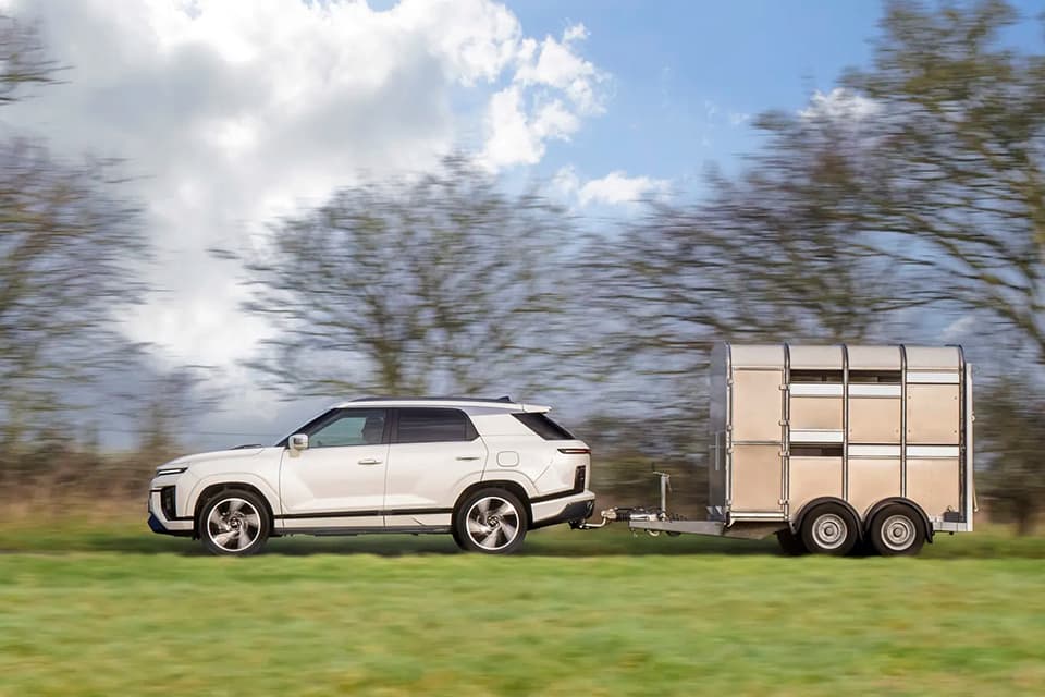 Actyon Model Page Body Image Accessories (1) - Hereford Motor Group