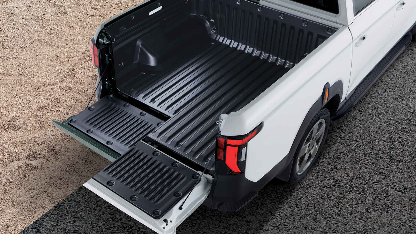 Powertrain Loadbed Fullwidth - Hereford Motor Group